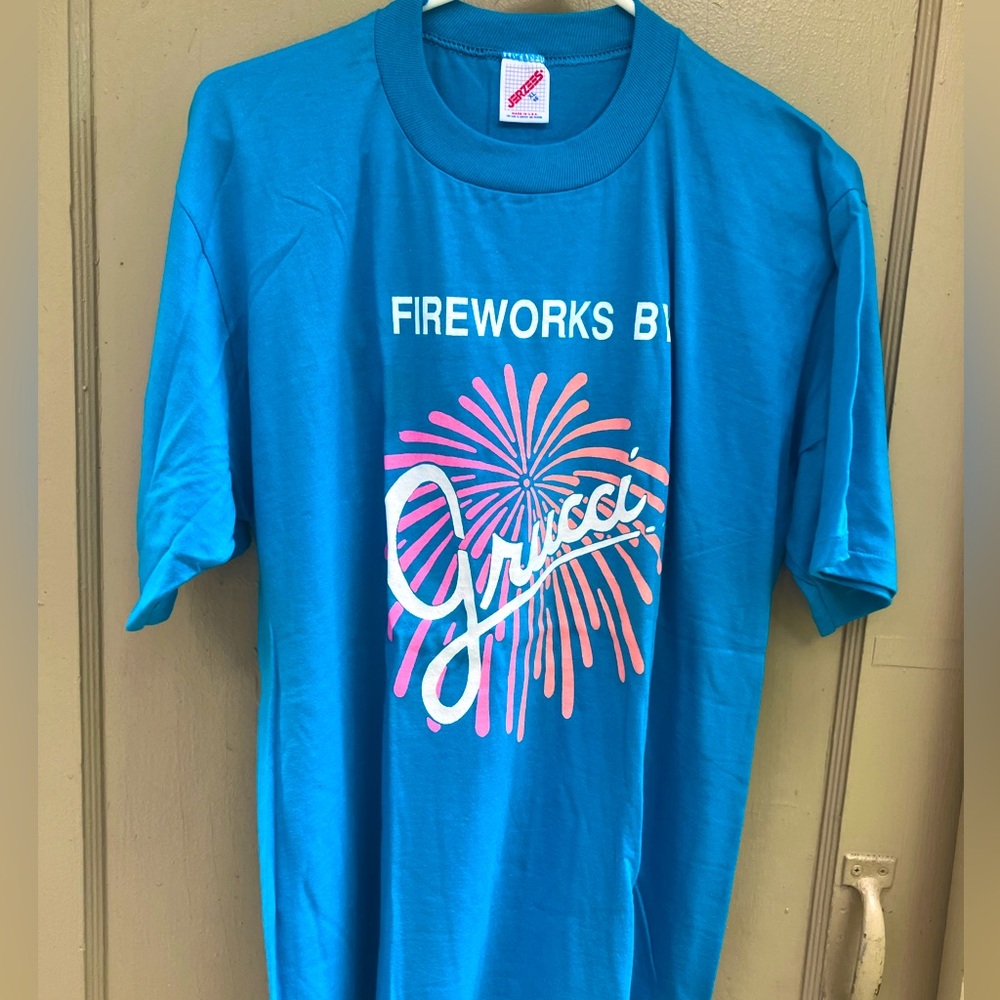 Vintage jerzees brand grucci fireworks graphic single stitch shirt size XL USA
